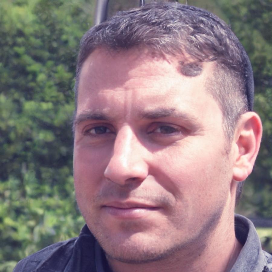 Portrait professionnel de Yannick Beaudoin